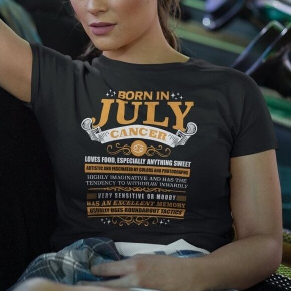 BORN IN JULY Shirts Cancer and Leo Zodiac Funny Cancer Zodiac T-shirt - Picture 1 of 5